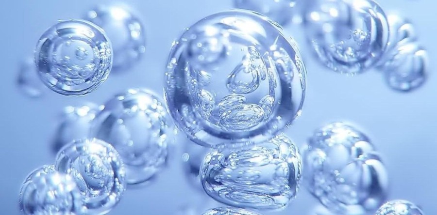 A MENSAGEM ESPIRITUAL DAS MOLÉCULAS DA ÁGUA